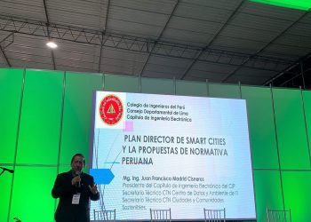 El Ing. CIP Juan Francisco Madrid, presidente del Capítulo de Ingeniería Electrónica, fue expositor de Expo Proveedores 2023