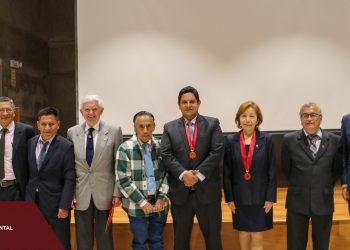 El Ing. CIP César Torres Chung, presidente del Capítulo de Ingeniería Civil, participó en la clausura del foro «Las obras hidráulicas ante las grandes avenidas»