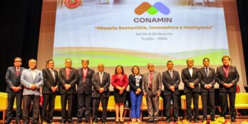 El Capítulo de Ingeniería de Minas del CIP-CDLima lanzó oficialmente el XV Congreso Nacional de Minería en una emotiva ceremonia