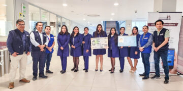 Más de 130 colegiados realizaron trámites de actualización en la ventanilla itinerante que el RENIEC implementó en el CIP-CDLima