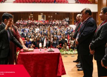 La primera ceremonia de colegiación de octubre marcó el ingreso de 184 ingenieros al Colegio de Ingenieros del Perú – Consejo Departamental de Lima