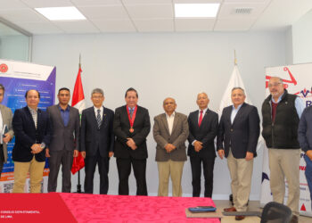 El Capítulo de Ingeniería Electrónica, través de su Comité Especializado de Smart Cities, y la Empresa América Sistemas organizaron la reunión de trabajo «Rol del Gobierno en las Smart Cities», con especialistas de diferentes sectores