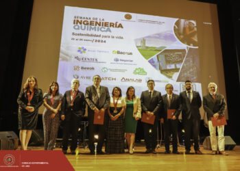 Se inauguró la semana del Capítulo de Ingeniería Química, con participación del Ing. CIP Óscar Vera Gargurevich, ministro de Energía y Minas