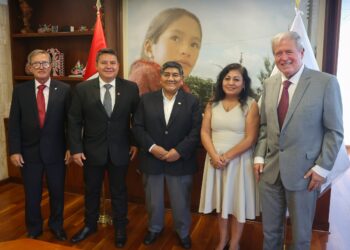 Ingenieros del Capítulo de Ingeniería Metalúrgica del CIP CDLIMA realizaron visita al Ministerio de Energía y Minas del Perú