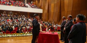 El Colegio de Ingenieros del Perú – Consejo Departamental de Lima les dio la bienvenida a 242 ingenieros