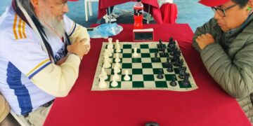 Ingeniero CIP Luis Miguel Sánchez Costa del Capítulo de Ingeniería Electrónica CIP CD Lima obtuvo el PRIMER PUESTO en el Campeonato Inter capítulos de Ajedrez
