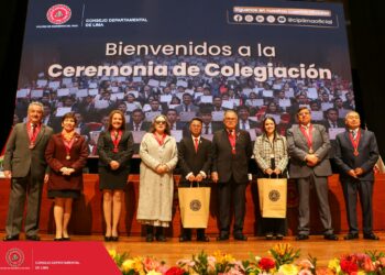 Con participación del Ing. CIP Gustavo Luyo Velit, vicedecano del CIP-CDLima, se realizó la ceremonia de colegiación N.° 461