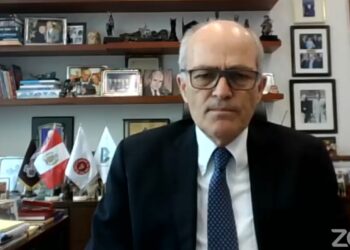 El Ing. CIP Roque Benavides, decano del CIP-CDLima, participó en la conferencia “Learning Nugget-BIM aplicado a la ingeniería ferroviaria en el Perú”