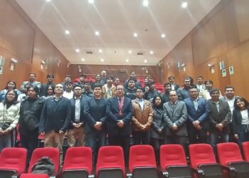 Capítulo de Ingeniería Electrónica CIP CD Lima recibe a estudiantes de la Escuela Profesional de Ingeniería de Sistemas e Informática de la Universidad Nacional de Moquegua
