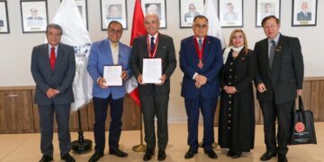 El Colegio de Ingenieros del Perú – Consejo Departamental de Lima y la Fundación Universitaria Iberoamericana firmaron un convenio marco de cooperación