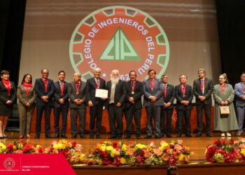 El Colegio de Ingenieros del Perú – Consejo Departamental de Lima les dio la bienvenida a 226 ingenieros