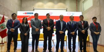 Con presencia del Dr. Daniel Maurate Romero, ministro de Trabajo y Promoción del Empleo, se realizó exitosamente la Mega Feria Laboral especializada para ingenieros colegiados