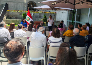 El Santo Rosario: Apertura Espiritual del Año Institucional 2025