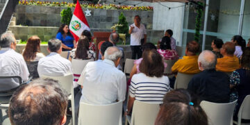 El Santo Rosario: apertura espiritual del año institucional 2025