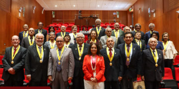 El Consejo Departamental de Lima del Colegio de Ingenieros del Perú analiza los desafíos económicos para 2025-2026