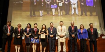 El Ing. CIP Edwin Chavarri, decano del CIP Lima, encabezó la segunda y la tercera ceremonia de colegiación de febrero