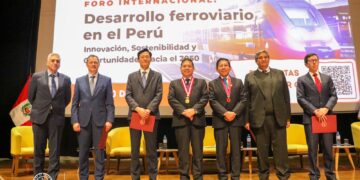 Con expositores de siete países, CIP Lima y CEPLAN inauguran foro internacional “Desarrollo ferroviario en el Perú”
