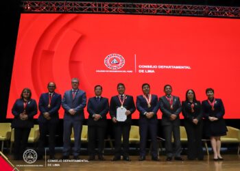 Con presencia del primer ministro Eduardo Arana, se celebró sesión solemne de la Semana de la Ingeniería Nacional 2025