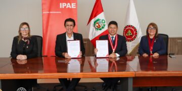 El CIP Lima e IPAE Acción Empresarial firmaron un convenio con miras a la organización del CADE Educación 2025