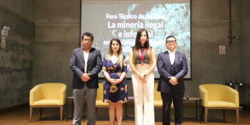 El CIP Lima fue el escenario del análisis técnico de las propuestas políticas para combatir la minería ilegal en los planes de gobierno