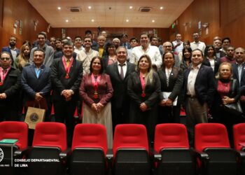CIP Lima reunió a destacados especialistas en el Table Talk por el 57.° aniversario de la Ingeniería Administrativa