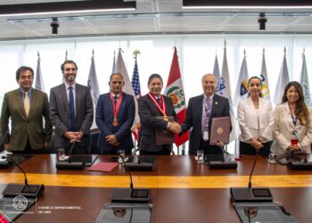CIP Lima ratifica alianza con la USIL y brinda 50 % de descuento exclusivo en maestrías para sus colegiados