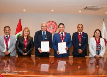 CIP Lima e ISTESA International suscriben convenio para especializar a ingenieros peruanos en México
